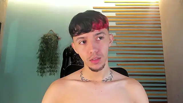 2tommy greg online show from March 2025 01:17:01 PM