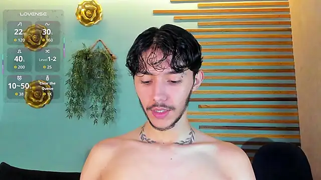 2tommy greg online show from September 2025 07:27:02 PM