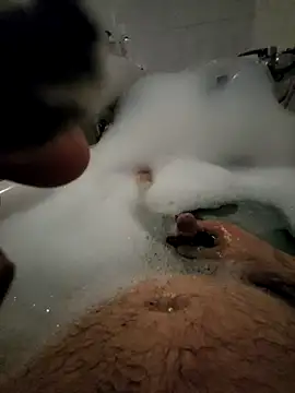 Snapshot of Paul10112 chatting on September 2025 07:02:02 PM Paul10112 online show from September 2025 07:02:02 PM