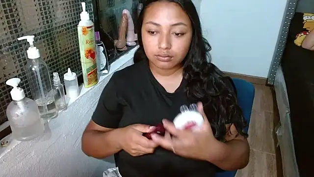 tatiana wd online show from November 2025 02:03:02 AM