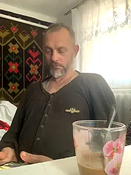 Snapshot of GHsveter chatting on October 2025 09:46:02 AM GHsveter online show from October 2025 09:46:02 AM