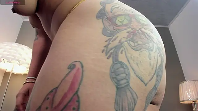 miss vaiolette online show from January 2025 05:50:01 PM