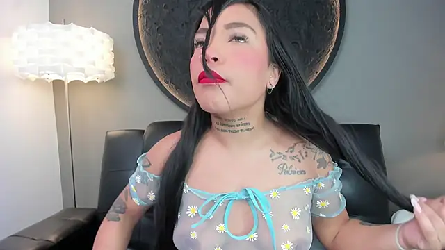 miss vaiolette online show from January 2025 11:06:01 AM