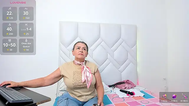 Snapshot of Mature_Hard chatting on September 2025 09:41:02 PM Mature Hard online show from September 2025 09:41:02 PM