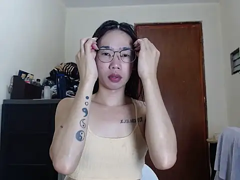 Snapshot of AsianFuckBuddies chatting on October 2025 12:30:02 AM AsianFuckBuddies online show from October 2025 12:30:02 AM