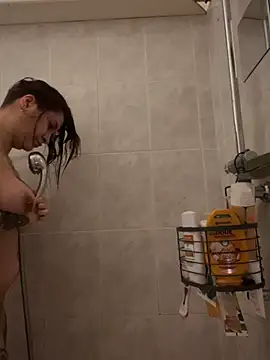 Snapshot of callmelouve chatting on February 2025 11:43:02 AM callmelouve online show from February 2025 11:43:02 AM