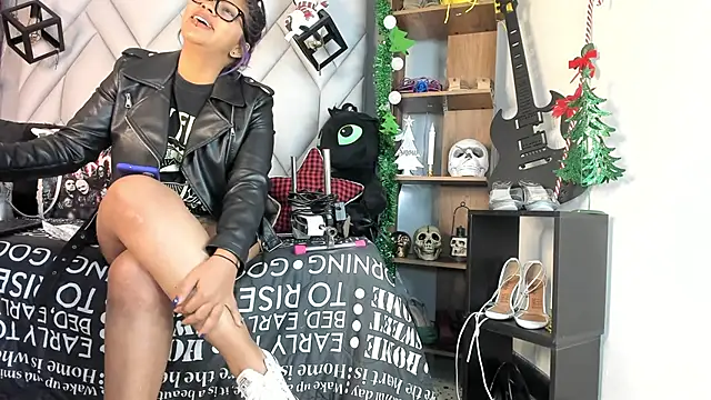 MirandaHaguen online show from January 2025 01:15:01 PM