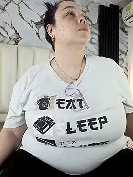 Snapshot of mollieblue69 chatting on October 2025 12:38:01 PM mollieblue69 online show from October 2025 12:38:01 PM