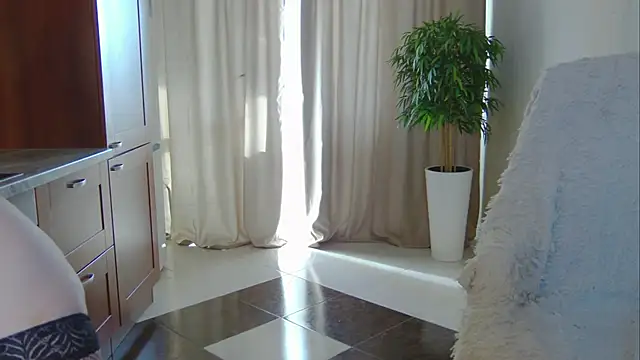 Snapshot of -Solar-Jane- chatting on February 2025 07:22:01 AM -Solar-Jane- online show from February 2025 07:22:01 AM