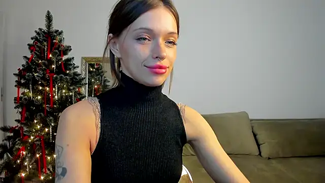 Snapshot of Kossie_ chatting on December 2024 02:49:01 PM Kossie online show from December 2024 02:49:01 PM