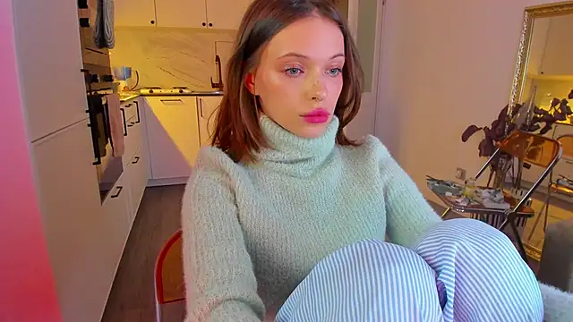 Snapshot of Kossie_ chatting on February 2025 05:40:01 PM Kossie online show from February 2025 05:40:01 PM