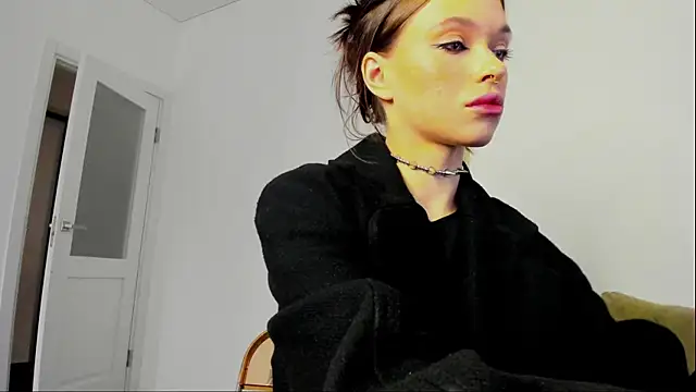 Snapshot of Kossie_ chatting on October 2025 06:19:02 PM Kossie online show from October 2025 06:19:02 PM