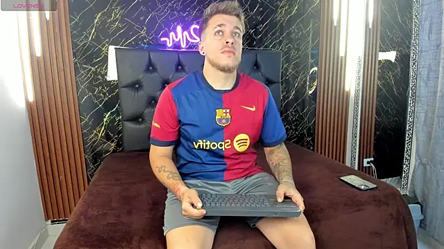 keane lee online show from October 2025 01:12:01 PM