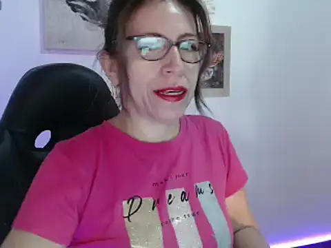 Chayla Ruiz online show from January 2025 12:40:01 PM