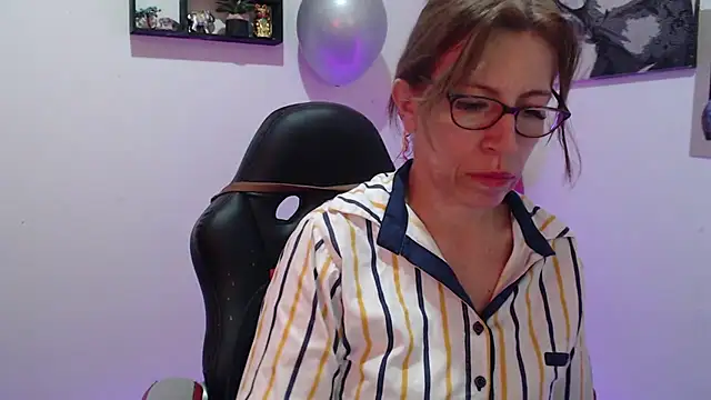 Chayla Ruiz online show from March 2025 12:48:02 AM