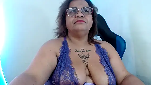 Snapshot of NAILAH_SANZ chatting on September 2025 08:58:01 PM NAILAH SANZ online show from September 2025 08:58:01 PM