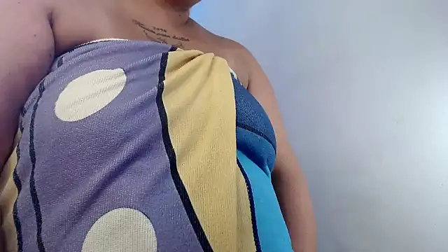 Snapshot of NAILAH_SANZ chatting on October 2025 12:36:02 PM NAILAH SANZ online show from October 2025 12:36:02 PM