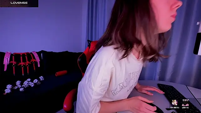 DivineBite online show from February 2025 03:59:01 PM