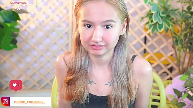 Snapshot of Pinkie_Princes chatting on October 2025 03:51:02 AM Pinkie Princes online show from October 2025 03:51:02 AM