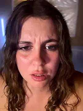 Snapshot of Samantha_official chatting on October 2025 08:06:02 PM Samantha official online show from October 2025 08:06:02 PM