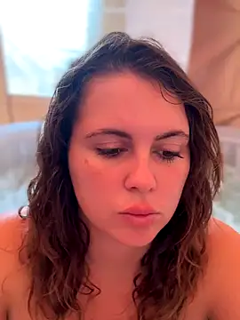 Snapshot of Samantha_official chatting on October 2025 08:34:02 AM Samantha official online show from October 2025 08:34:02 AM