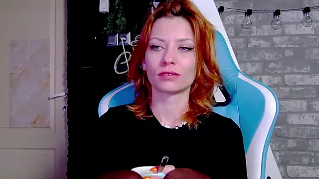 karo123421 online show from March 2025 04:23:02 AM
