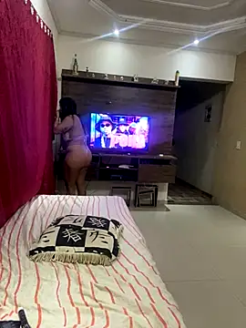 Snapshot of iarinhalatina chatting on November 2025 10:54:01 PM iarinhalatina online show from November 2025 10:54:01 PM