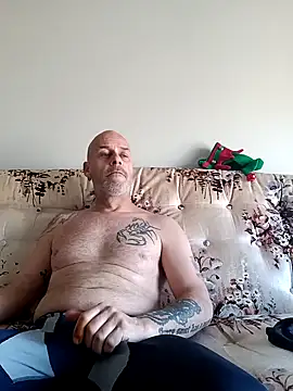 Snapshot of Ryeguy6969 chatting on December 2024 03:44:01 PM Ryeguy6969 online show from December 2024 03:44:01 PM