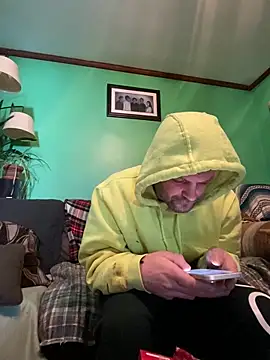 charactrzero online show from December 2024 03:55:01 PM