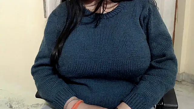 HOT CHILLY online show from January 2025 05:04:01 PM
