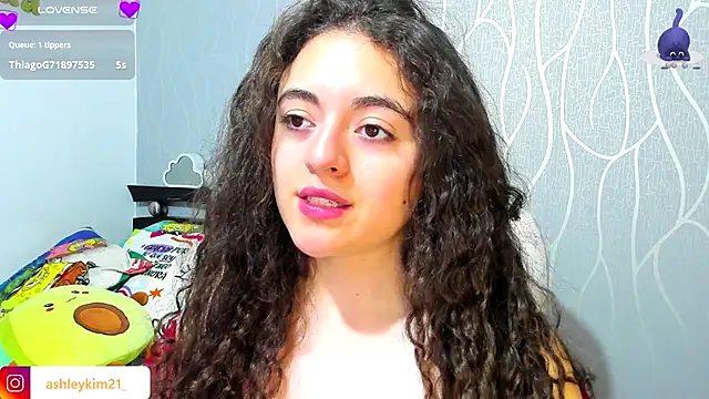 Snapshot of AshleyKim_ chatting on November 2025 11:48:01 PM AshleyKim online show from November 2025 11:48:01 PM