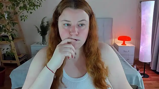 Snapshot of PolinaSalvatore chatting on October 2025 11:32:02 AM PolinaSalvatore online show from October 2025 11:32:02 AM