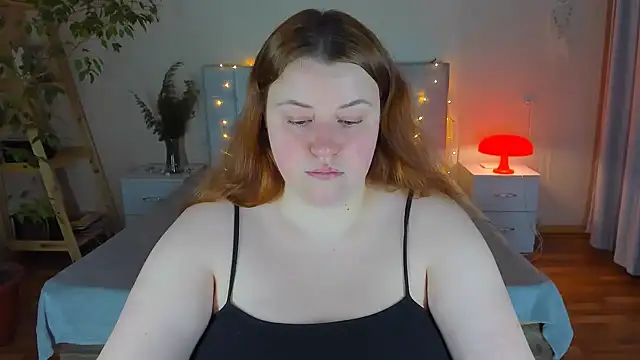 Snapshot of PolinaSalvatore chatting on November 2025 04:41:02 PM PolinaSalvatore online show from November 2025 04:41:02 PM