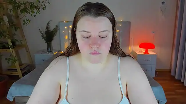 Snapshot of PolinaSalvatore chatting on November 2025 02:39:02 PM PolinaSalvatore online show from November 2025 02:39:02 PM