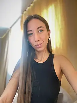 EvaCatt online show from January 2025 05:24:01 AM