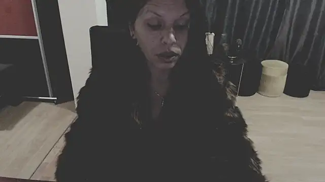 Snapshot of GoldenSasha chatting on October 2025 03:23:02 PM GoldenSasha online show from October 2025 03:23:02 PM