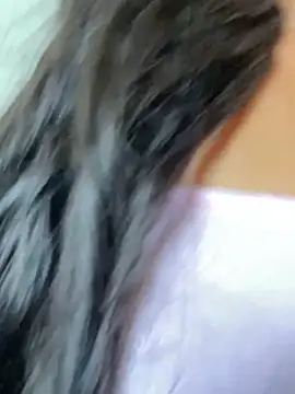 Snapshot of bea3liz chatting on January 2025 06:54:01 PM bea3liz online show from January 2025 06:54:01 PM