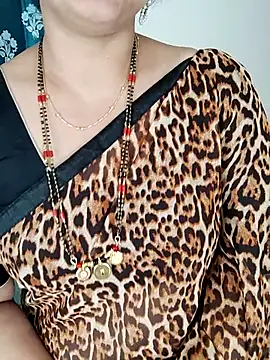 Indian desi wife online show from October 2025 04:49:01 PM