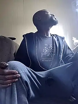 Snapshot of Daddy_hook chatting on October 2025 07:31:02 PM Daddy hook online show from October 2025 07:31:02 PM