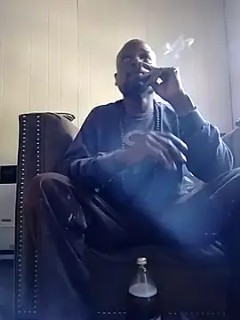 Snapshot of Daddy_hook chatting on October 2025 10:34:02 PM Daddy hook online show from October 2025 10:34:02 PM