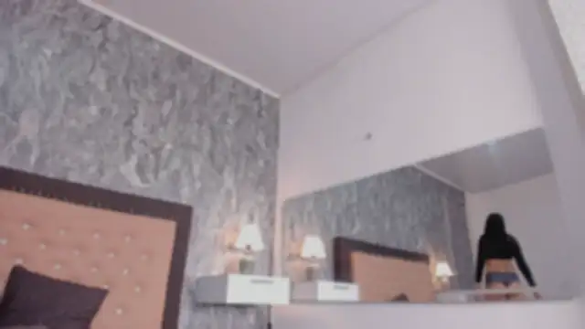 Snapshot of Lia_sarahi chatting on November 2025 11:44:02 AM Lia sarahi online show from November 2025 11:44:02 AM