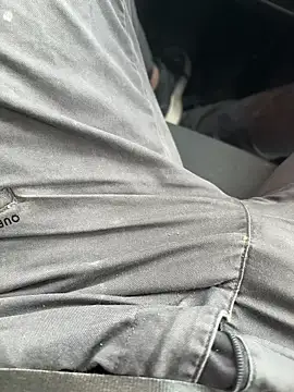 agitnizci13 online show from December 2024 12:16:02 PM