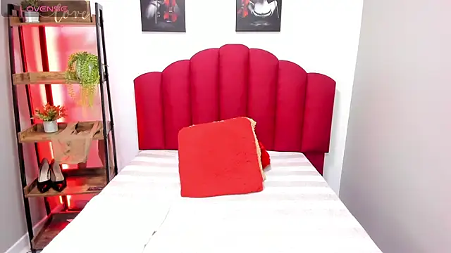 Ashleyyrobert online show from January 2025 11:16:02 PM