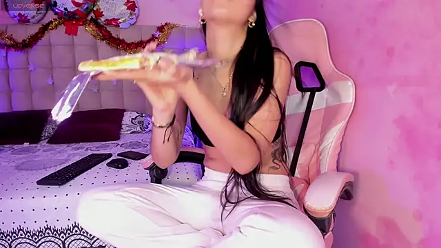 IvySanders1 online show from December 2024 03:59:02 AM