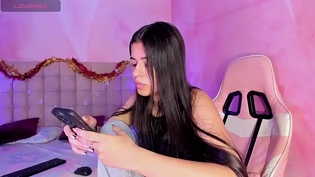 IvySanders1 online show from December 2024 03:25:02 AM