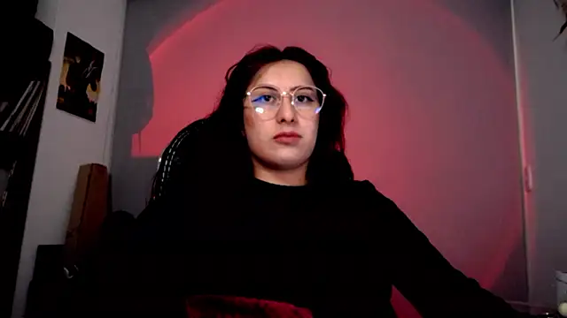 Snapshot of Scarlett_Sen chatting on October 2025 02:17:02 PM Scarlett Sen online show from October 2025 02:17:02 PM