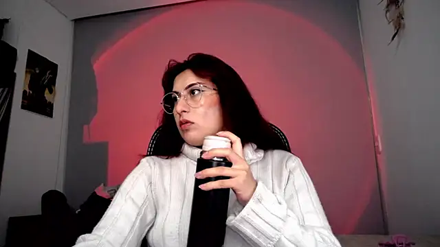 Snapshot of Scarlett_Sen chatting on October 2025 02:27:02 PM Scarlett Sen online show from October 2025 02:27:02 PM