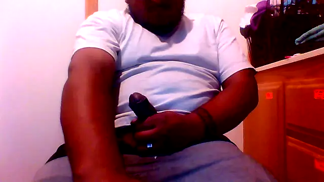 Snapshot of dro6969 chatting on October 2025 03:52:02 AM dro6969 online show from October 2025 03:52:02 AM