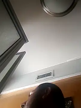 Snapshot of dro6969 chatting on November 2025 05:12:01 PM dro6969 online show from November 2025 05:12:01 PM