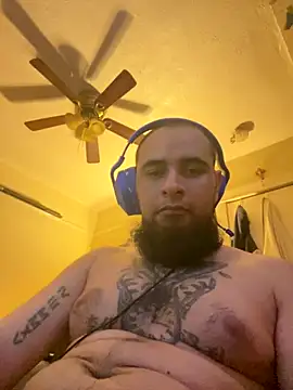 Snapshot of cnasty5621333 chatting on November 2025 02:45:01 AM cnasty5621333 online show from November 2025 02:45:01 AM